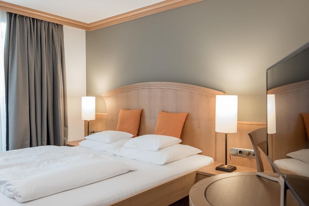 Hotel Tyrolerhof Solden Bagian luar foto
