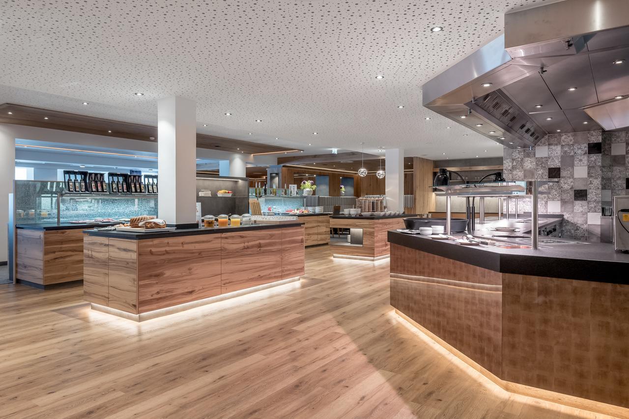 Hotel Tyrolerhof Solden Bagian luar foto